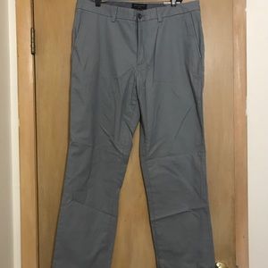 Men’s Aiden Chino from Banana Republic, NWT